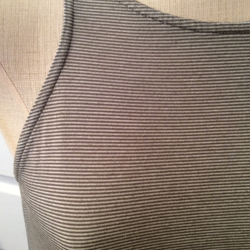 Saint Grace Tank Top - Picture 4 of 6
